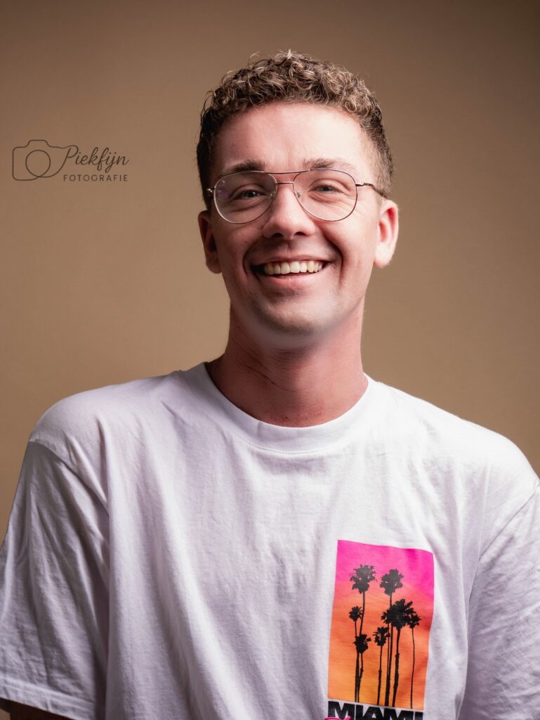 Tristan Zwaan 45433ae7 7c83 4dcb 86f3 16b9d2075ab8